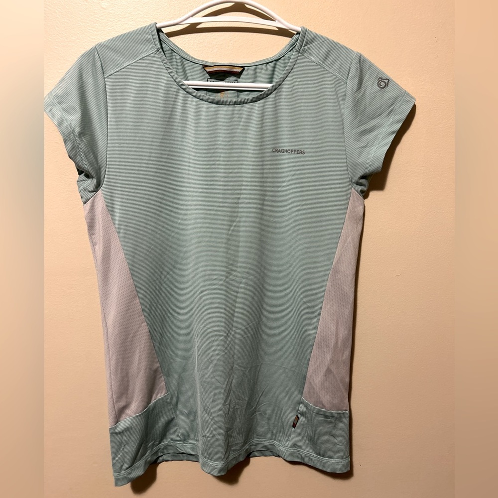 Grasshoppers Mint Green active tee